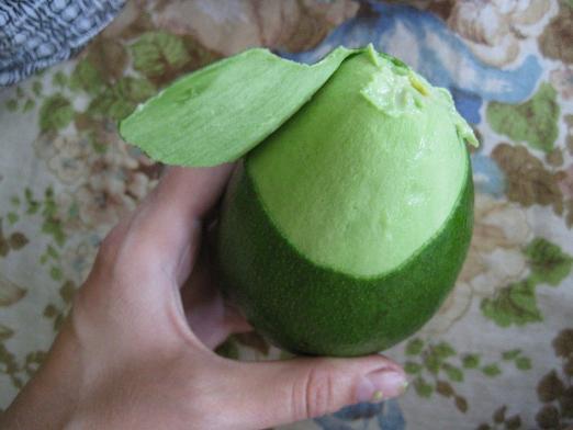 Cum este avocado?